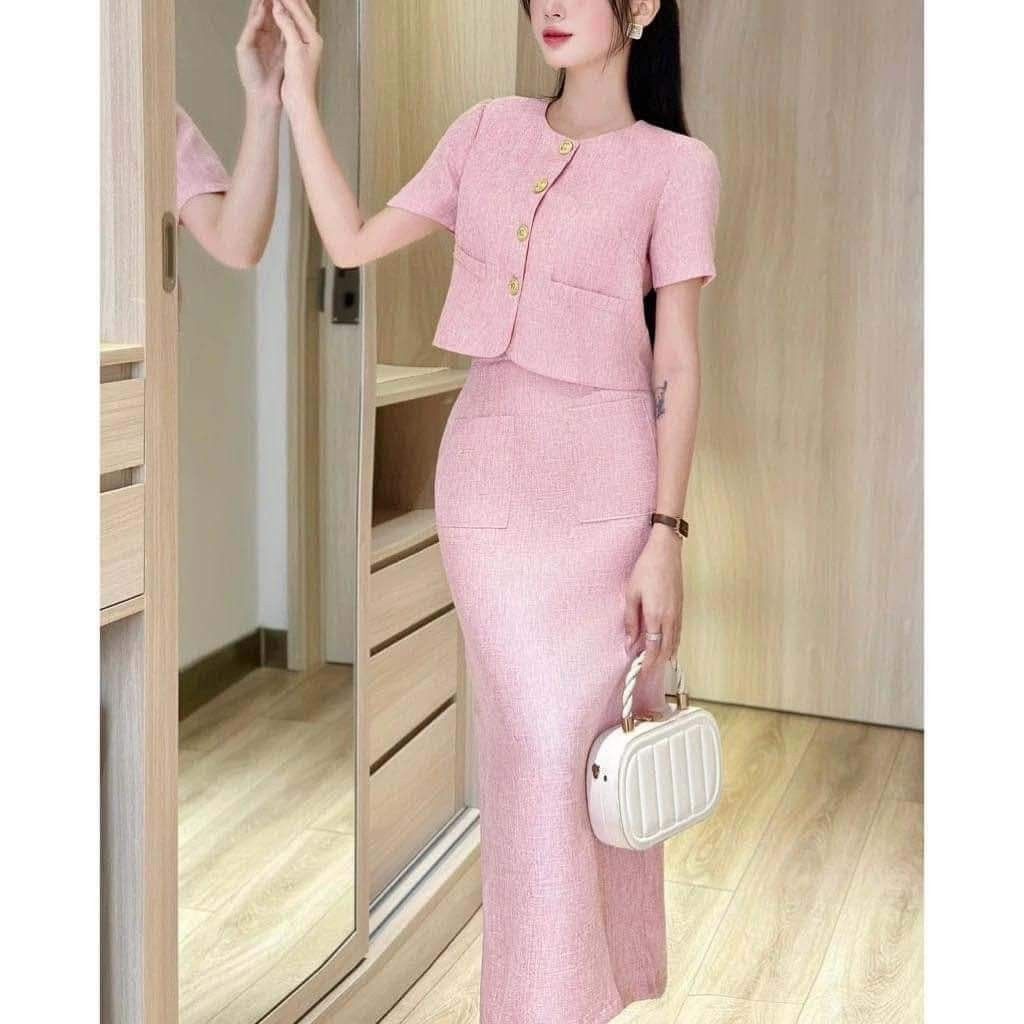 Phong cách thời trang công sở Bình Dương chuyên nghiệp, cao cấp càng trở nên bức thiết. May Đo Blazer Nữ Công Sở: trẻ trung, thanh lịch và quyền lực mềm của phái đẹp