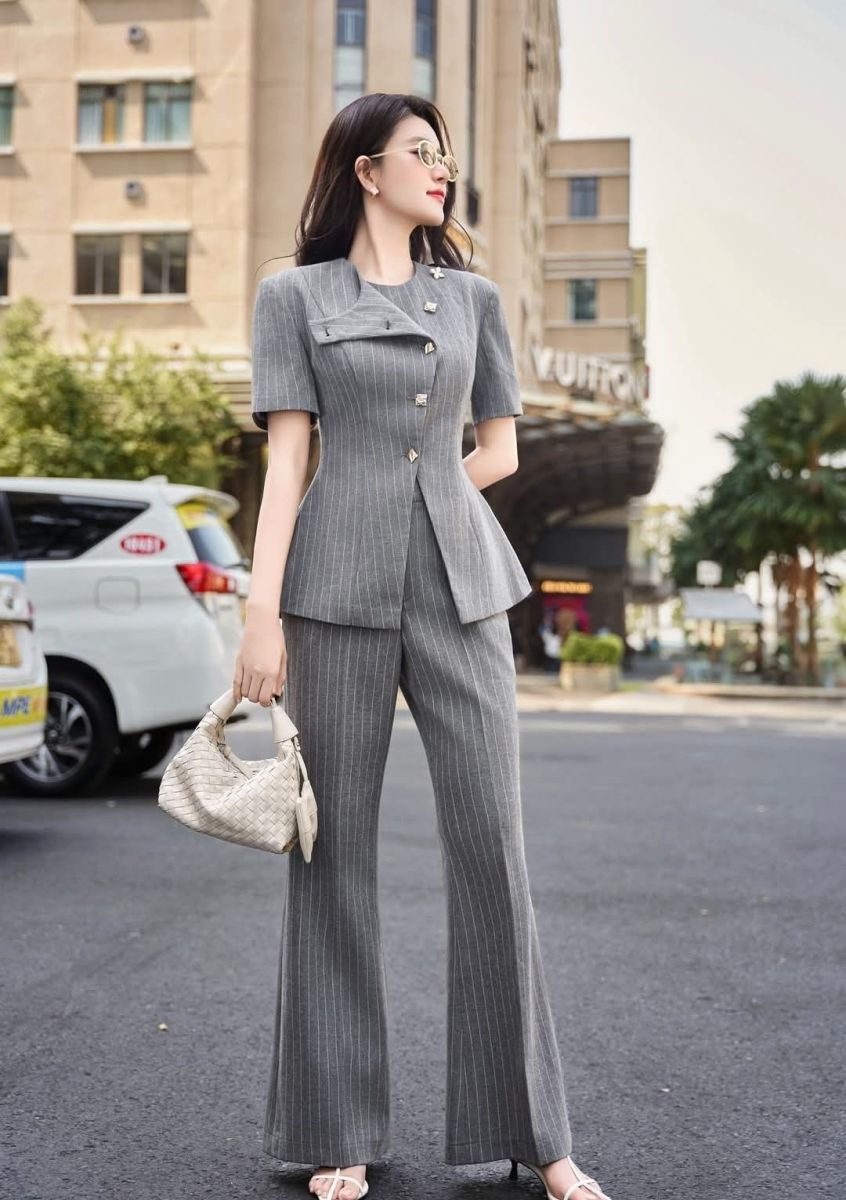 May Đo Vest & Suit Nữ Cao Cấp | Form Dáng Chuẩn - THỜI TRANG MINH CHÂU - Nâng Tầm Phong Cách Quyền Lực Phái Đẹp